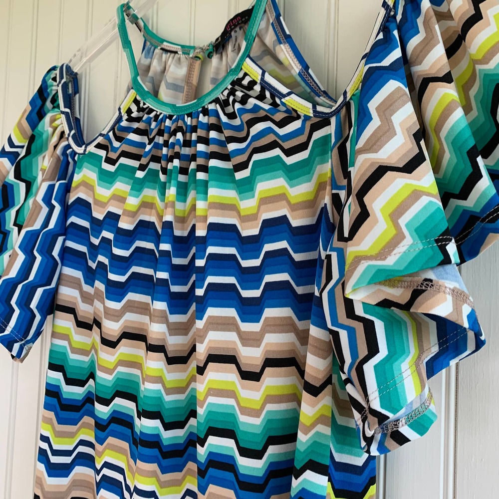 Trina Turk Cold Shoulder Butterfly Sleeve Multi Color Geometric Stripe Dress S - Picture 3 of 5